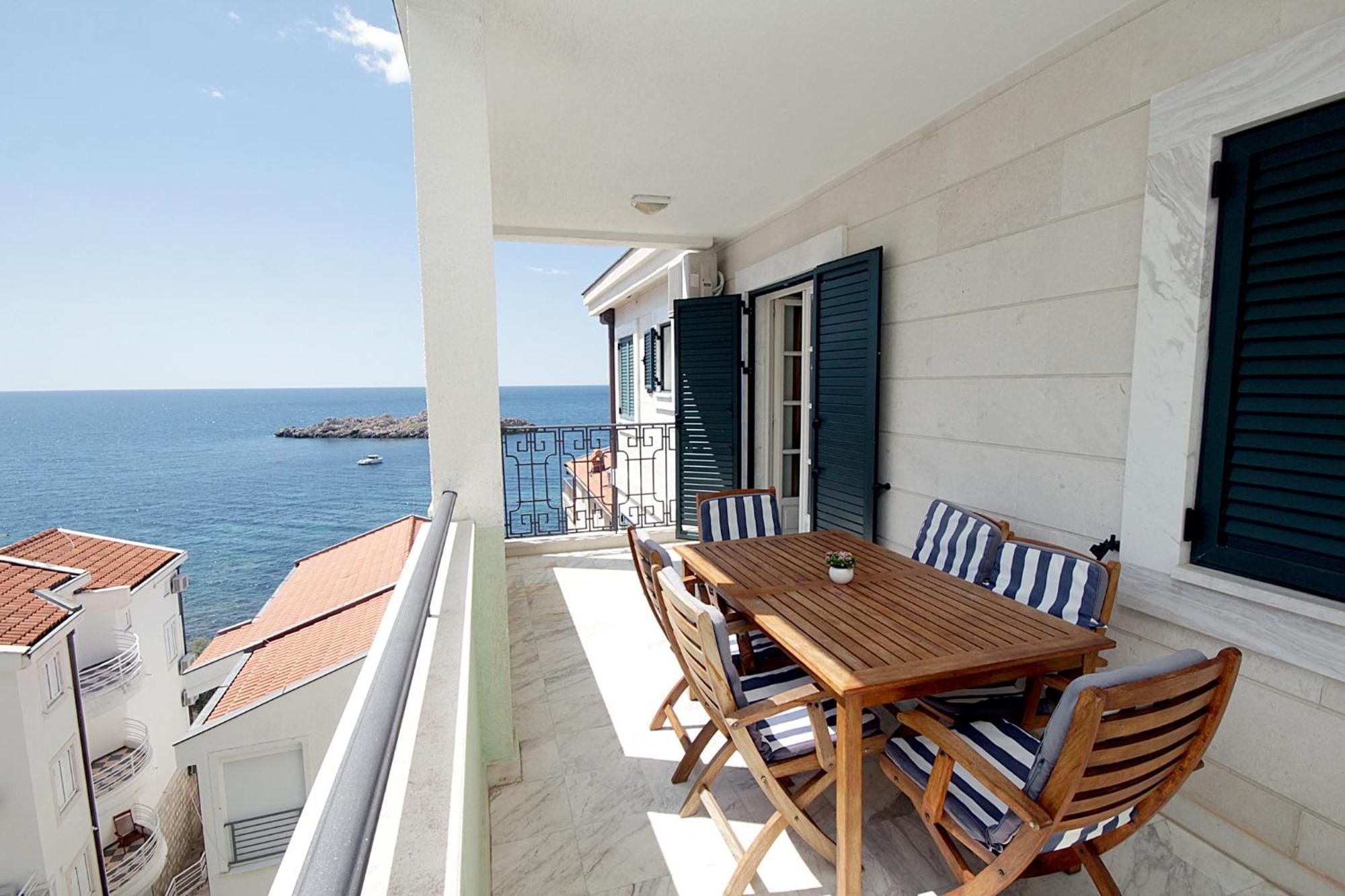Montesan Luxury Apartment Beach Front Sveti Stefan Exterior photo