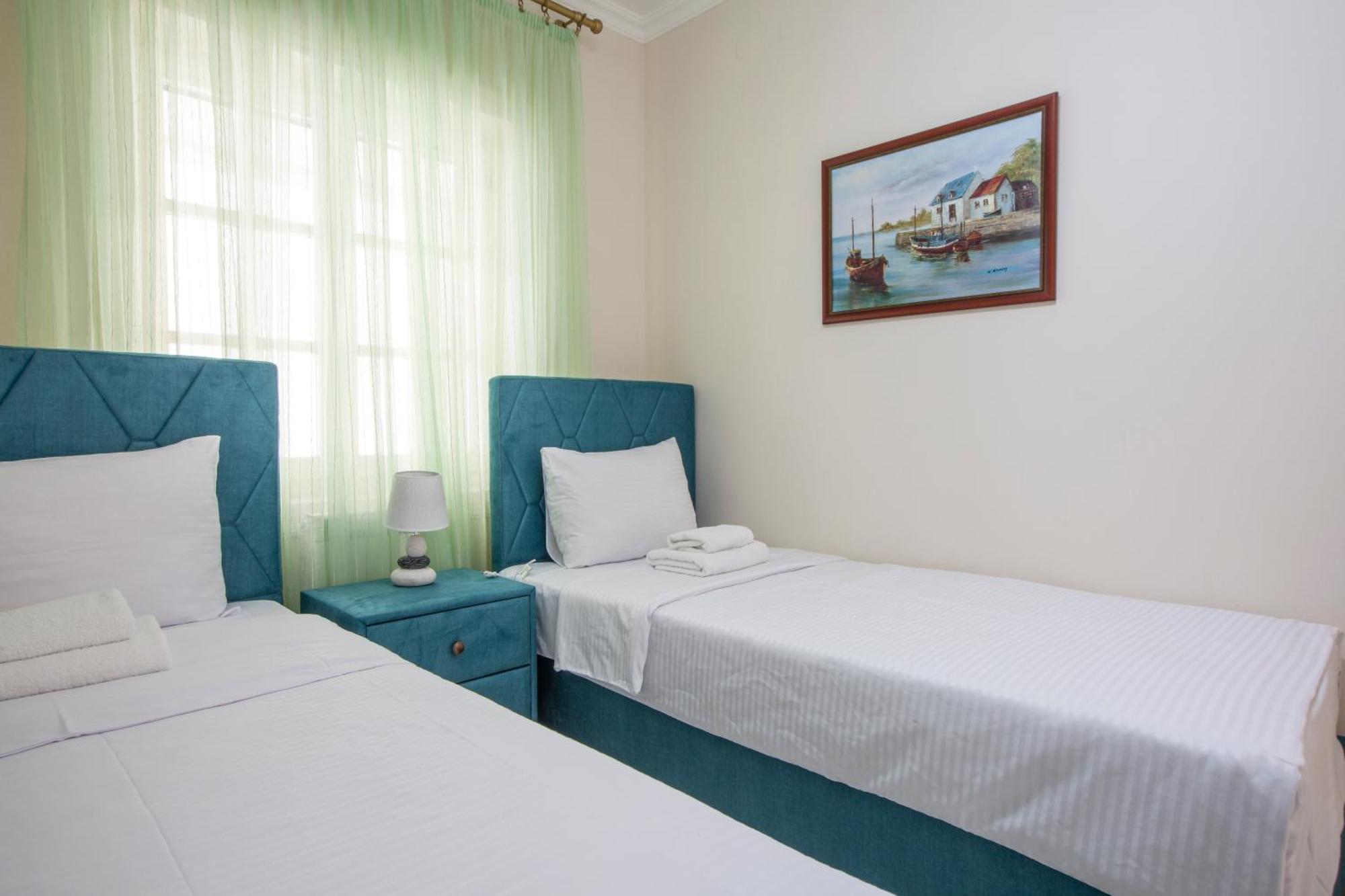 Montesan Luxury Apartment Beach Front Sveti Stefan Exterior photo