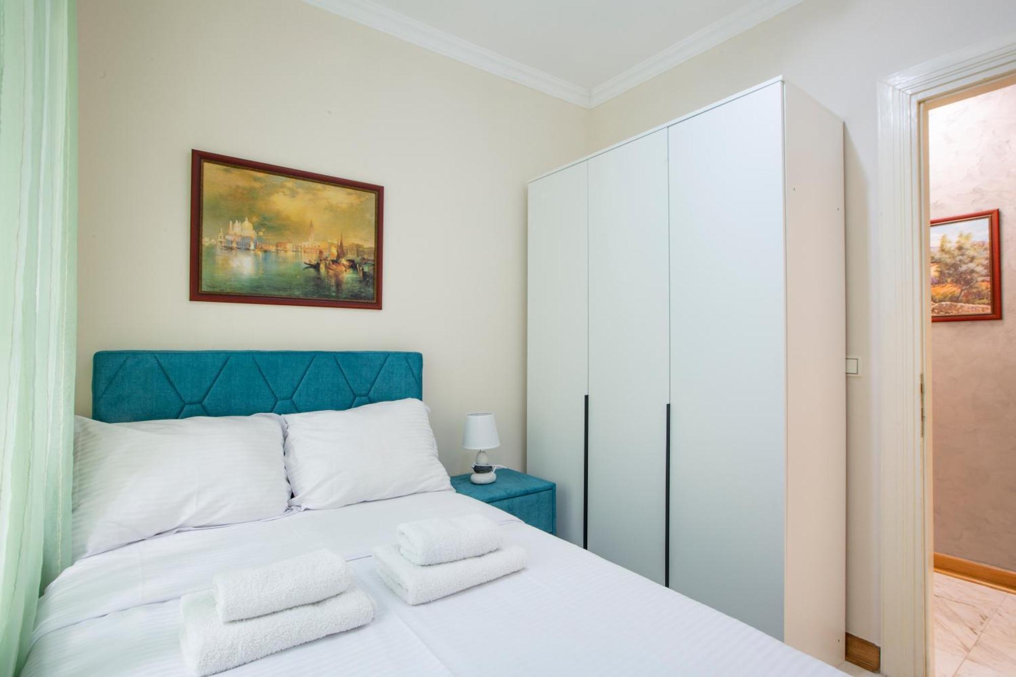 Montesan Luxury Apartment Beach Front Sveti Stefan Exterior photo
