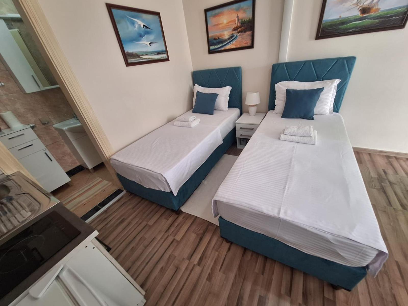 Montesan Luxury Apartment Beach Front Sveti Stefan Exterior photo